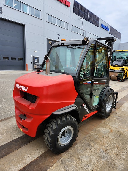 Manitou Manitou MC 30-4 – Terrengtruck som takler vinteren! 4 of 5