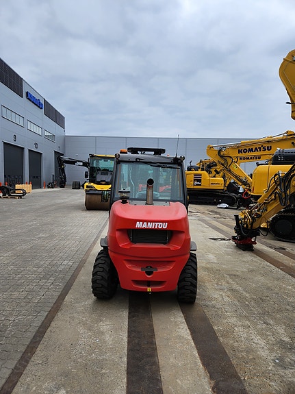 Manitou Manitou MC 30-4 – Terrengtruck som takler vinteren! 5 of 5