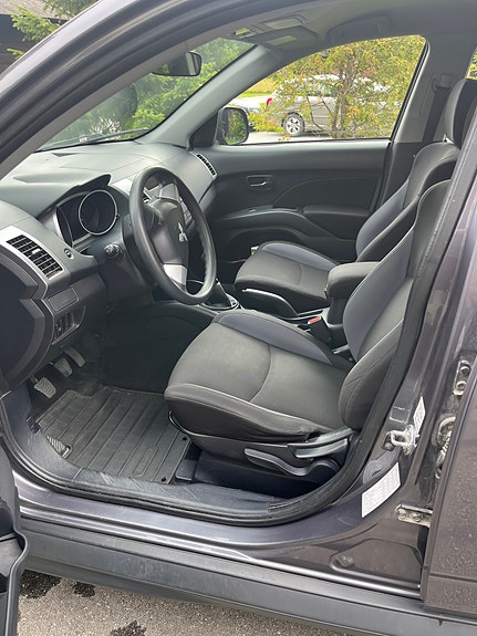 Mitsubishi Outlander 6 of 30