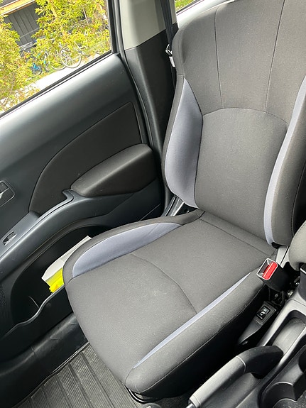 Mitsubishi Outlander 17 of 30