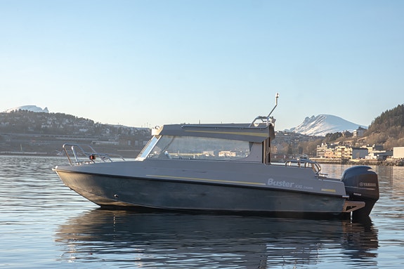 Buster XXL Cabin - Yamaha F150XL - Pilothouse 5 of 30