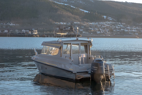 Buster XXL Cabin - Yamaha F150XL - Pilothouse 14 of 30