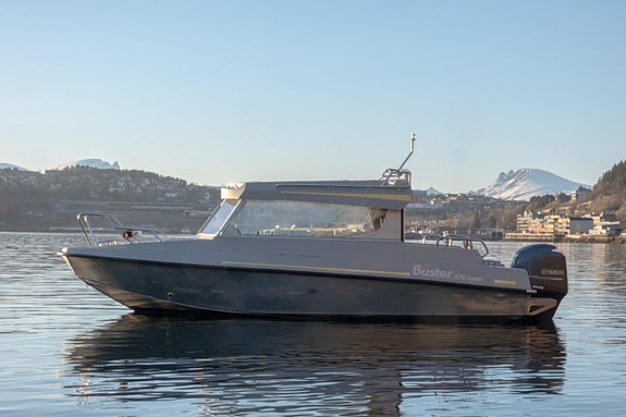 Buster XXL Cabin - Yamaha F150XL - Pilothouse 6 of 30