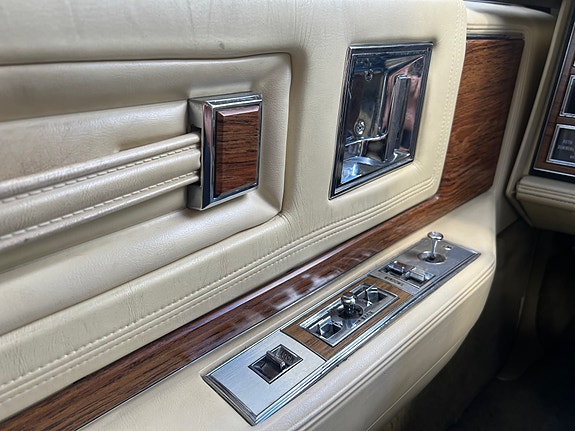 Cadillac Eldorado 17 of 22