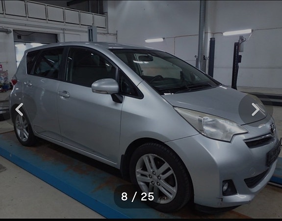Toyota Verso-S 6 of 9