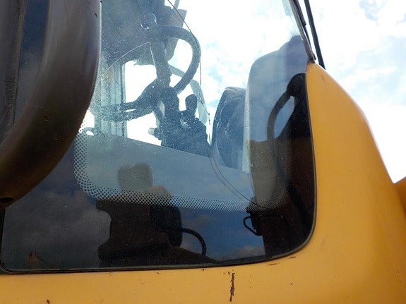 Volvo L90G 15 of 24
