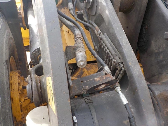 Volvo L90G 4 of 5