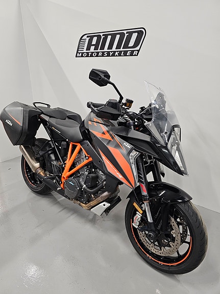 KTM 1290 Super Duke GT 2 of 14