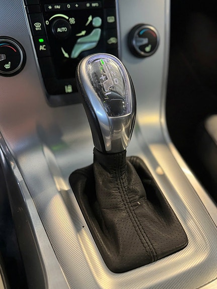 Volvo V70 5 of 21