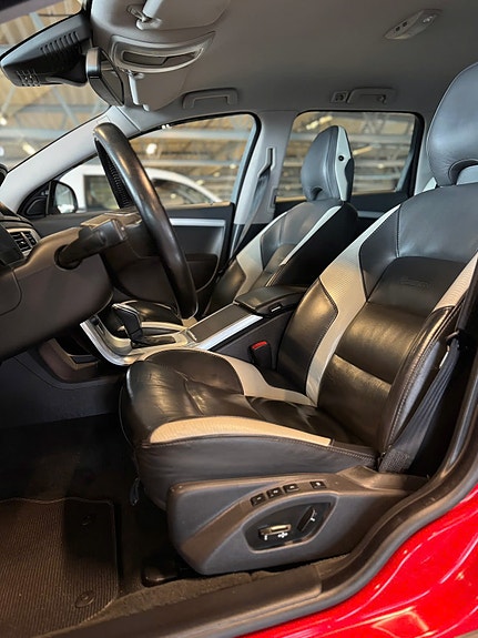 Volvo V70 9 of 21