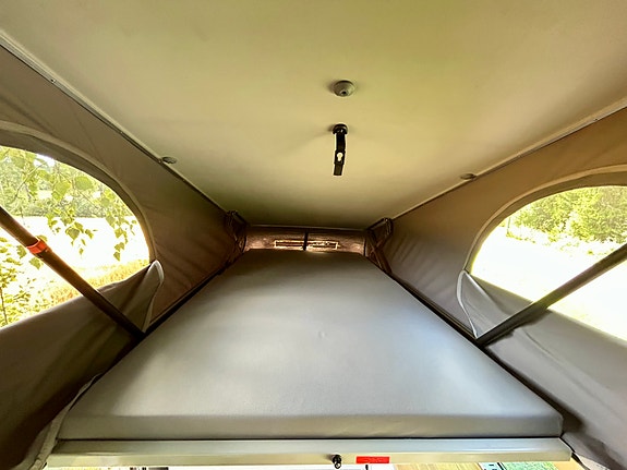 Volkswagen California 22 of 30