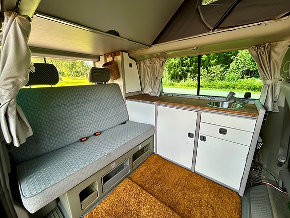 Volkswagen California 20 of 30
