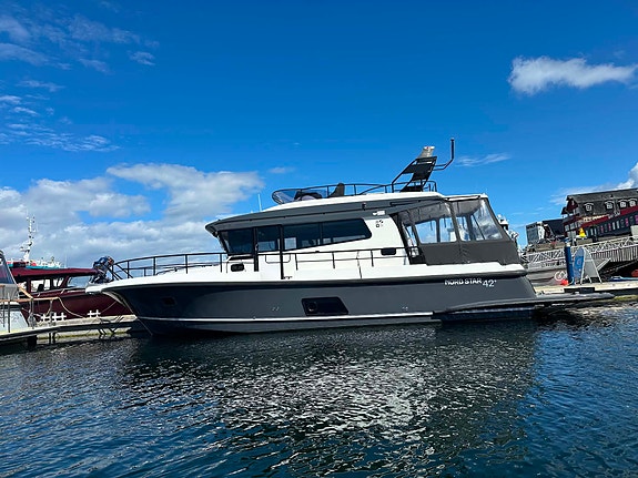 Flott Nord Star 42 ++ IPS ++ DPS ++ Generator++ 2 of 5
