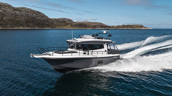 Flott Nord Star 42 ++ IPS ++ DPS ++ Generator++ 4 of 5