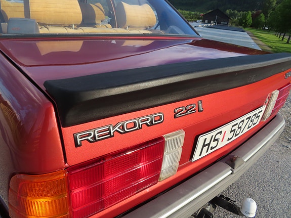 Opel Rekord 13 of 30