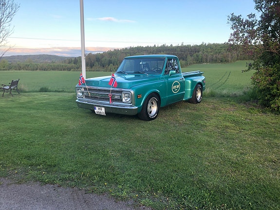 Chevrolet C10 13 of 30
