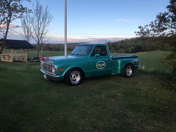 Chevrolet C10 12 of 30