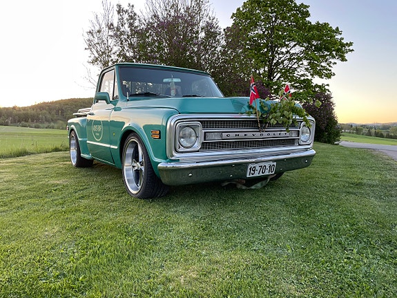 Chevrolet C10 3 of 30
