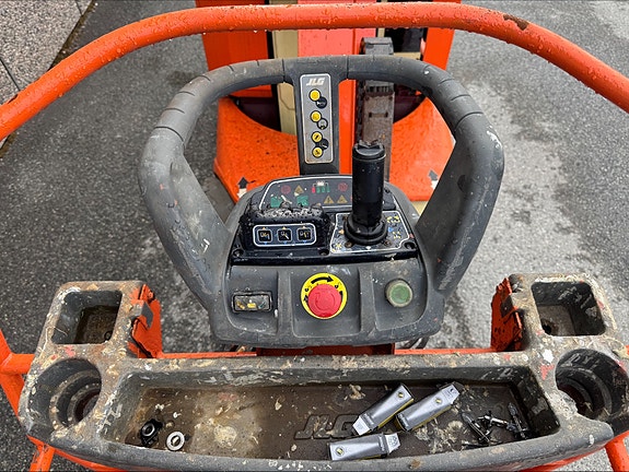 JLG T12E 53034 5 of 6
