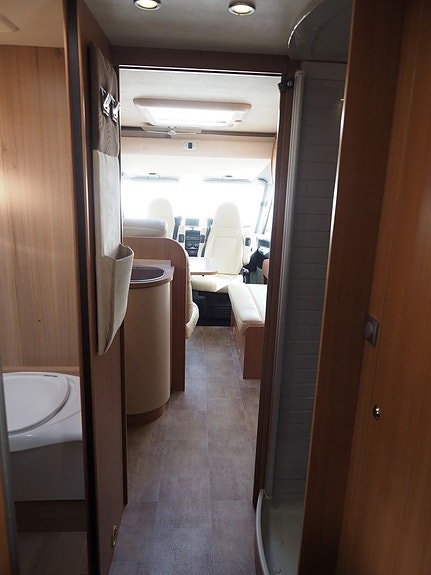 Bürstner Aviano 890 8 of 20