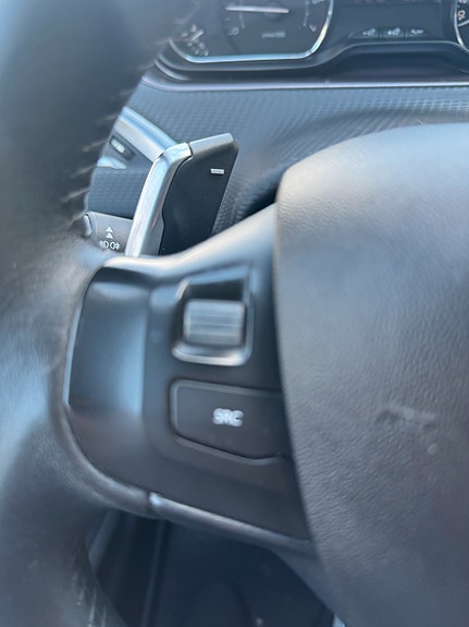 Peugeot 2008 11 of 17
