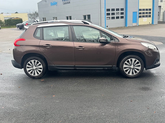 Peugeot 2008 4 of 17