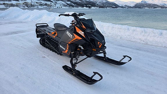 Arctic-cat Riot 858 146" 13 of 15
