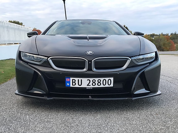 BMW i8 5 of 7