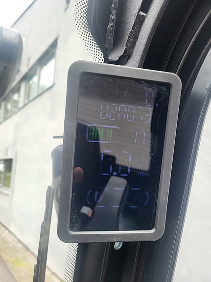 EP EFL353 - OVERLIGGER MED 0 TIMER. (NY) Elektrisk truck med lithium batteri. 3.6 M løfte høyde med fri sikt mast, sideskift og spreder. Godt utstyrt!  LAGERVARE! 11 of 12