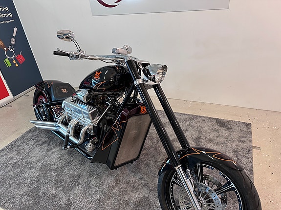 V8 Choppers 5.7 V8 301hk * AUTOMAT * 6 of 30