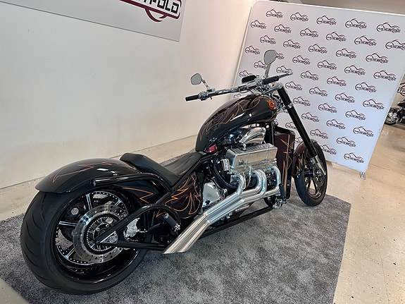 V8 Choppers 5.7 V8 301hk * AUTOMAT * 9 of 30