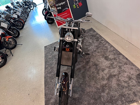 V8 Choppers 5.7 V8 301hk * AUTOMAT * 7 of 30