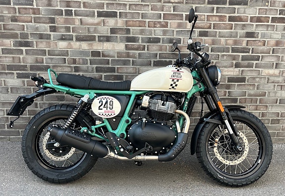 Royal Enfield Bear 650 15 of 16