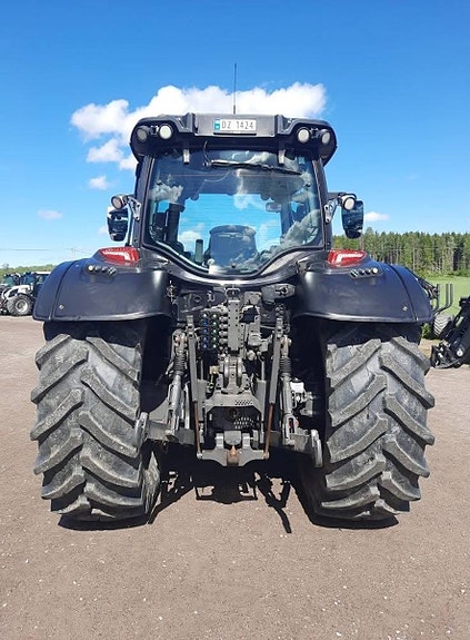 Valtra N174DST, front.hyd,laster 2018, kr 975 000,-