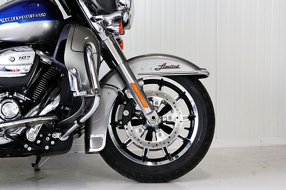 Harley-Davidson Ultra Limited Touring, fremtrer som ny, gått kun 400 mil 7 of 20