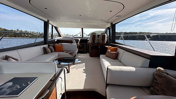 2024 Princess F65 med bimini 8 of 20