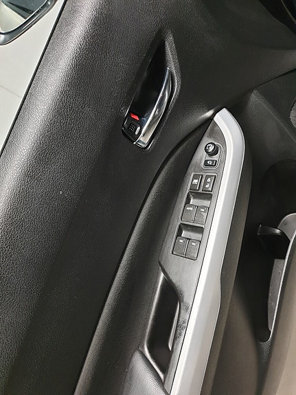 Suzuki Vitara 25 of 30