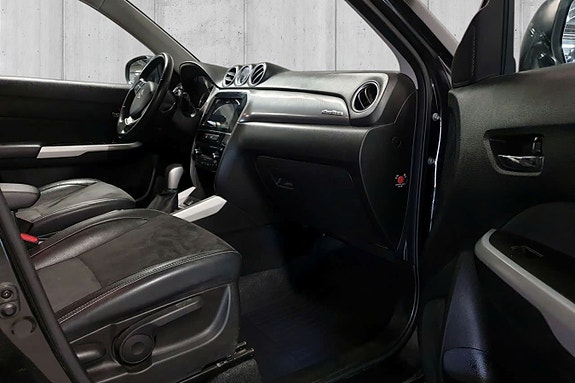Suzuki Vitara 17 of 30