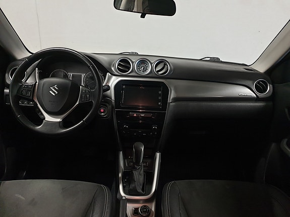 Suzuki Vitara 27 of 30