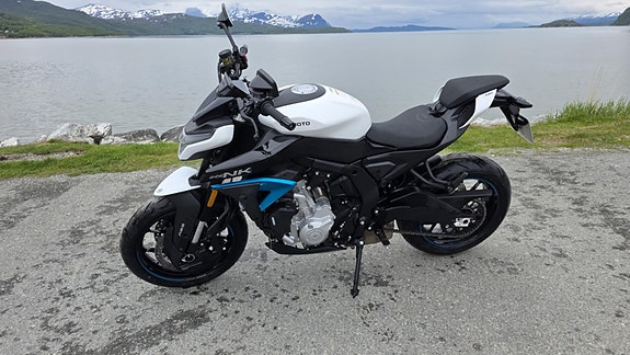 CFMOTO 675 NK 7 of 10