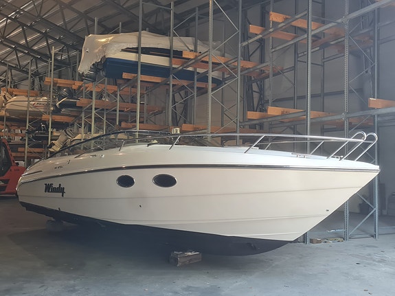 Windy Ghibli 28 med Volvo Penta D4 – Tidløs eleganse og kjøreglede 4 of 5
