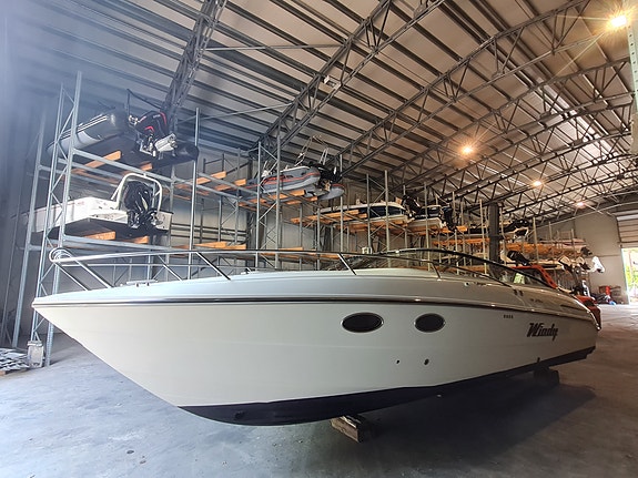Windy Ghibli 28 med Volvo Penta D4 – Tidløs eleganse og kjøreglede 5 of 5