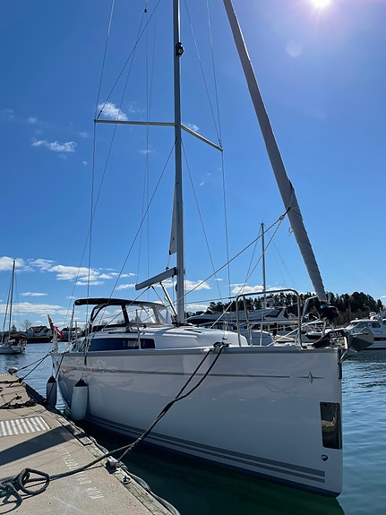 Bavaria 34 Cruiser STYLE 2020 - Båtplass ut sesongen + boblehavn i vinter 4 of 30