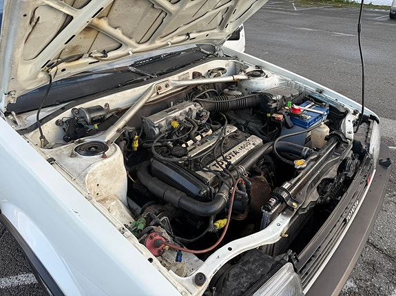 Toyota Corolla 23 of 30