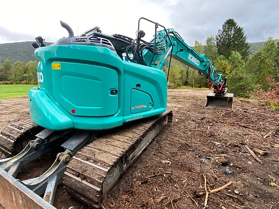 Kobelco SK 140 SRLC-7 5 of 13