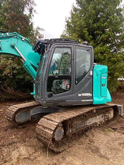 Kobelco SK 140 SRLC-7 3 of 13