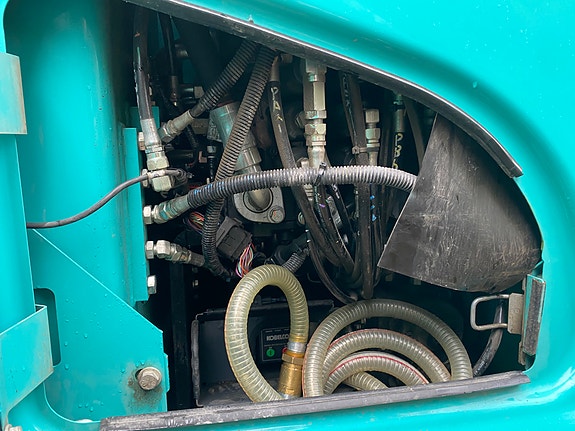 Kobelco SK 140 SRLC-7 12 of 13