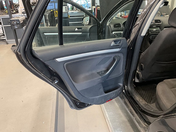 Volkswagen Golf-Serie 14 of 17