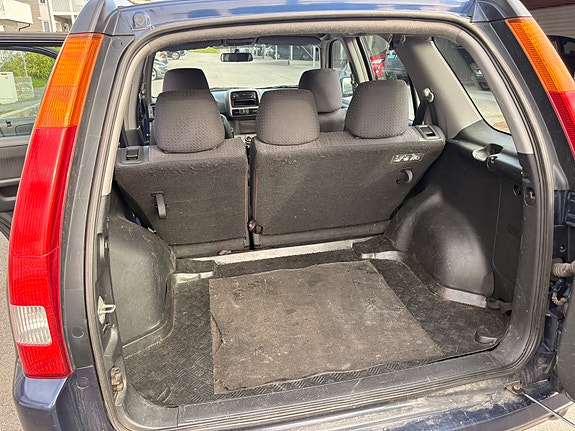 Honda CR-V 7 of 8