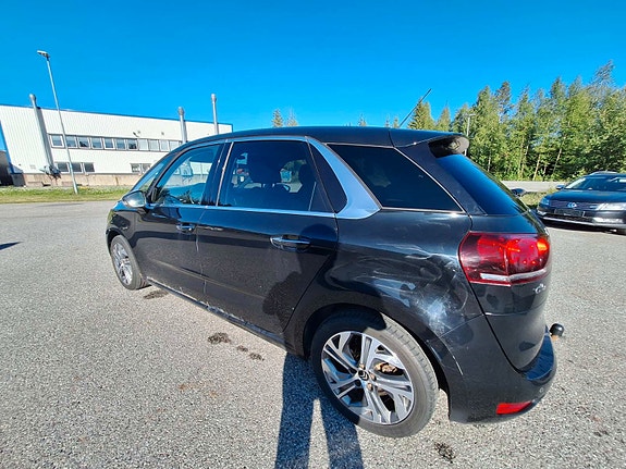 Citroen C4 Picasso 4 of 5